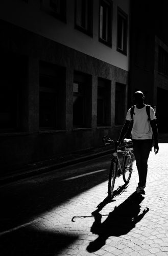 Rainer Lenga Bitte-das-Rad-schieben 